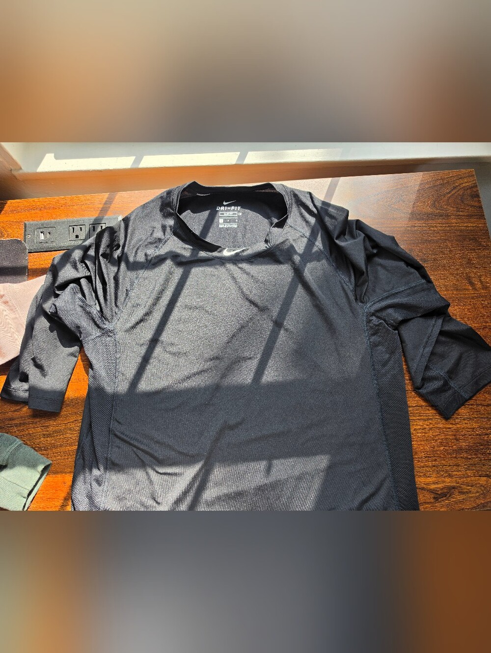 Nike Men’s Black Dri-FIT Short-Sleeve Shirt
